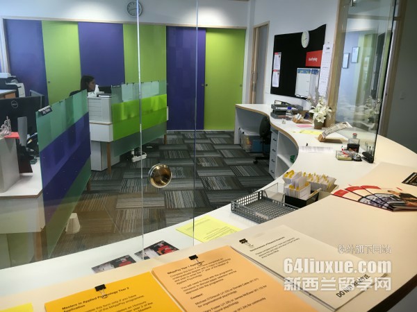 �����m�RŬ�������W(xu��)Ժ